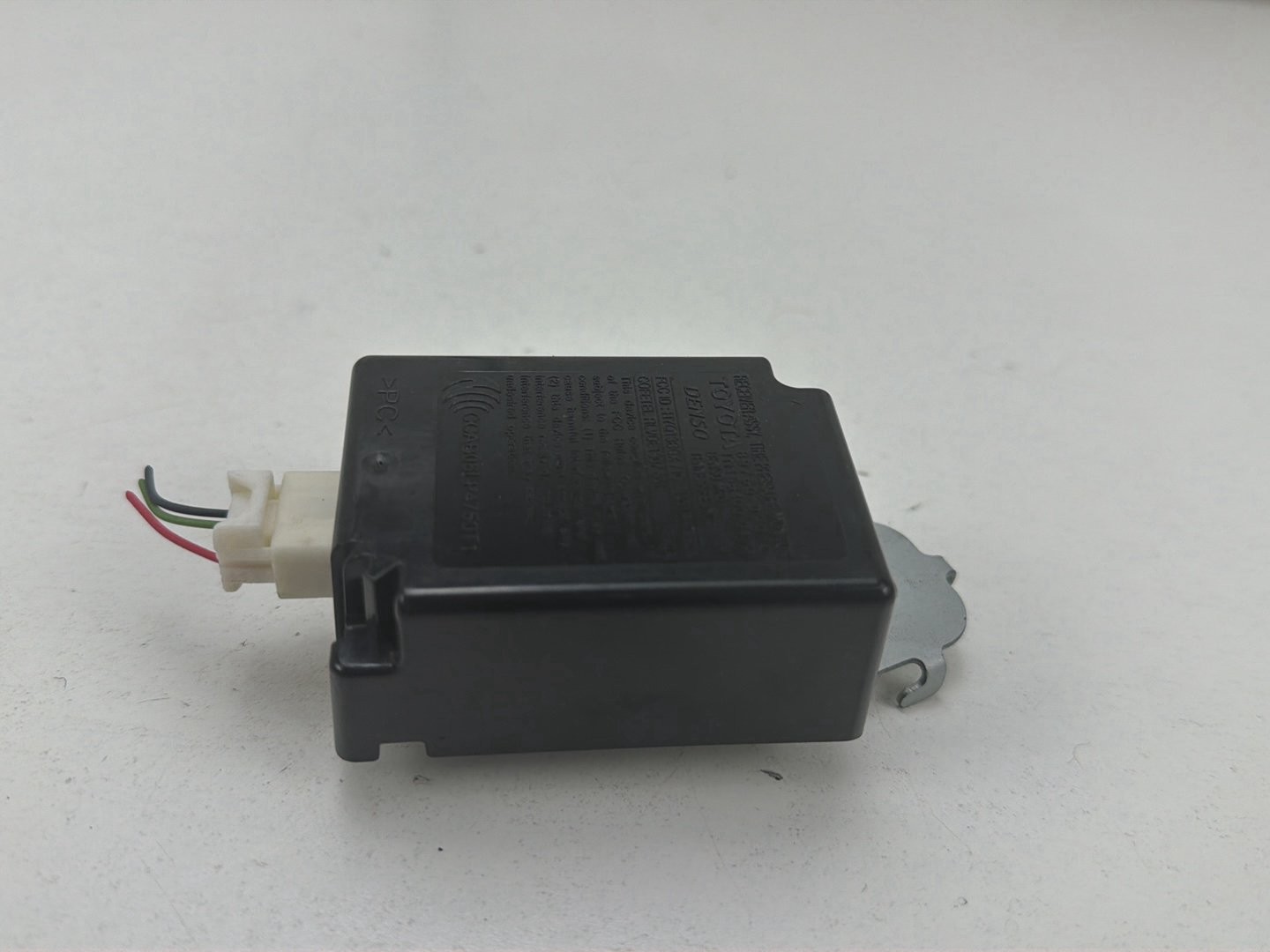 2009-2010 Pontiac Vibe TPMS Control Module 8976002010 OEM