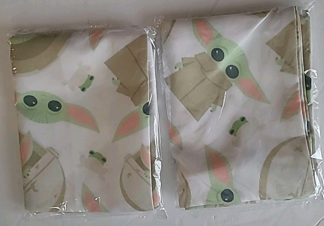 Star Wars Baby Yoda Grogu The Mandalorian Decorative Pillow Case 2 Pack 18x18