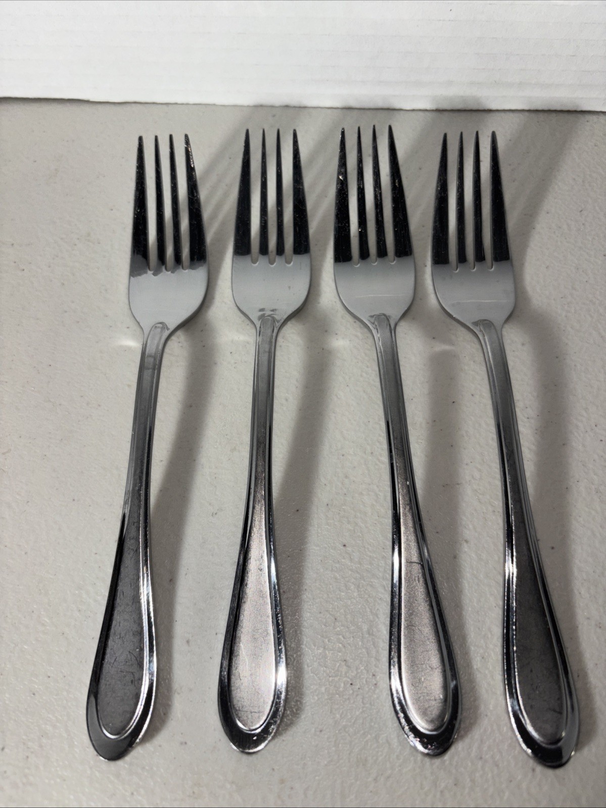 ONEIDA Stainless JOANN Set Of 4 DINNER FORKS 8" Joanne Flatware