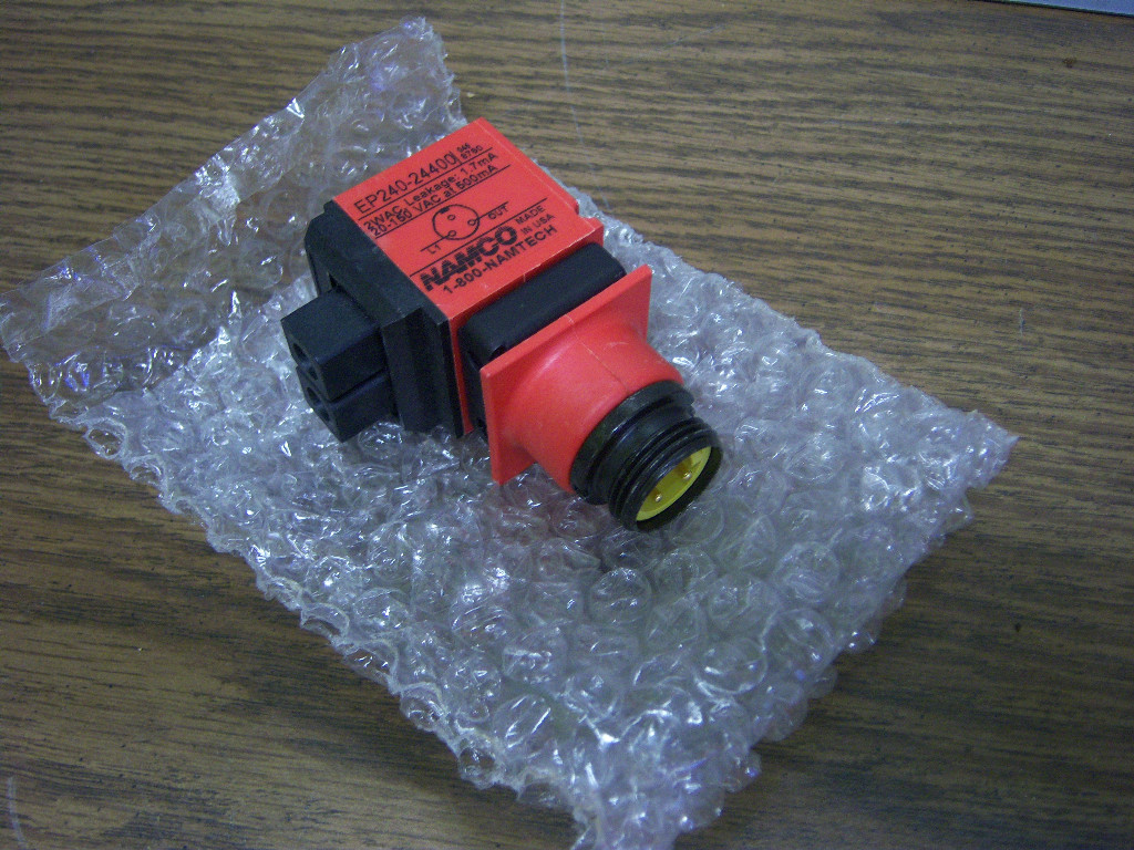 NAMCO EP240-24400 PHOTOELECTRIC SENSOR ~NEW~