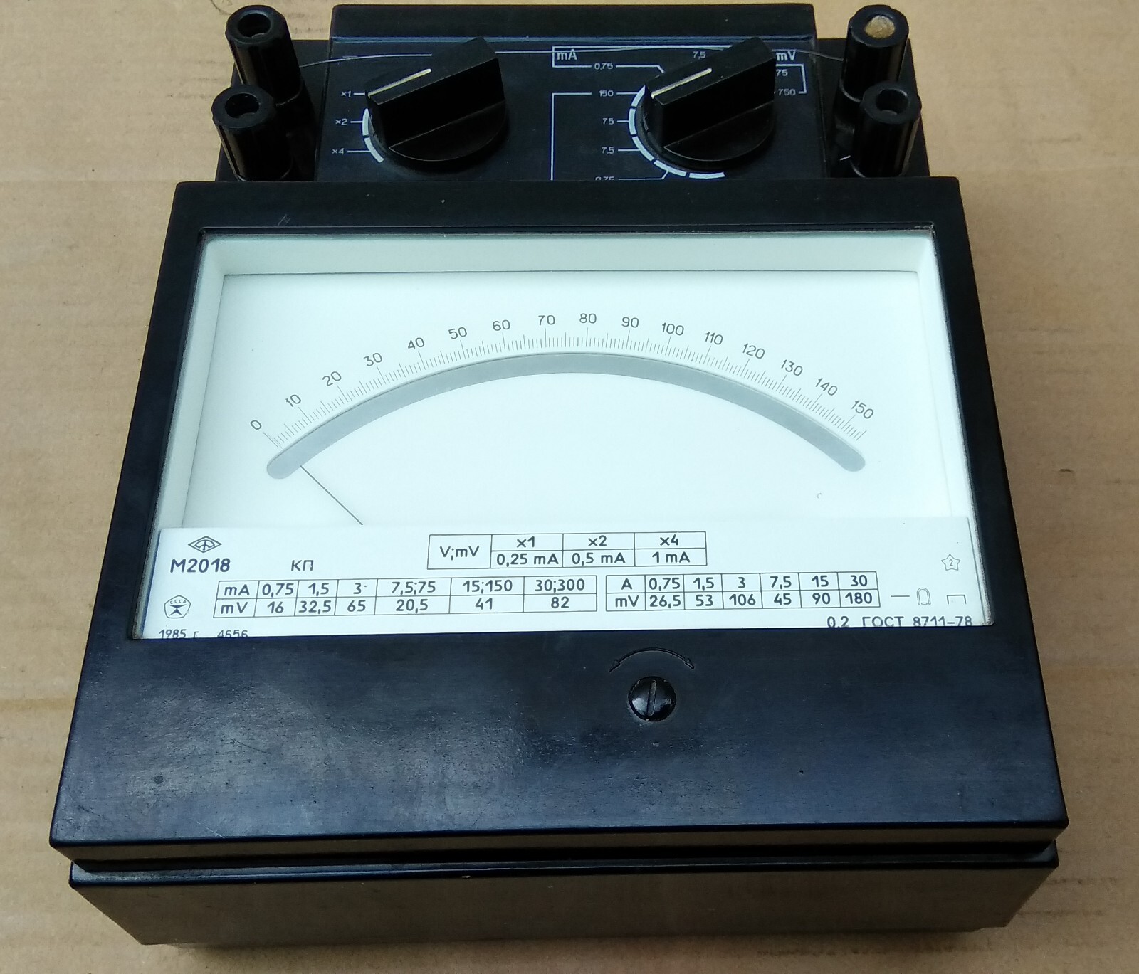 Vintage soviet analog device Voltmeter Ammeter Voltammeter M2018 Bakelite USSR