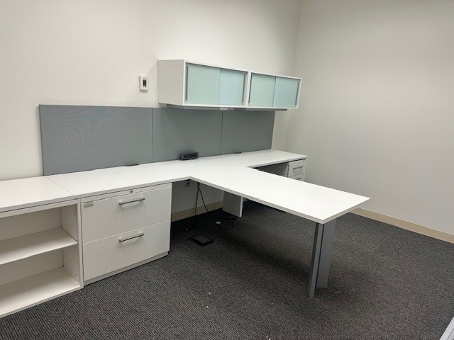Executive T-Shape Office Set by Haworth Office Furniture in White
