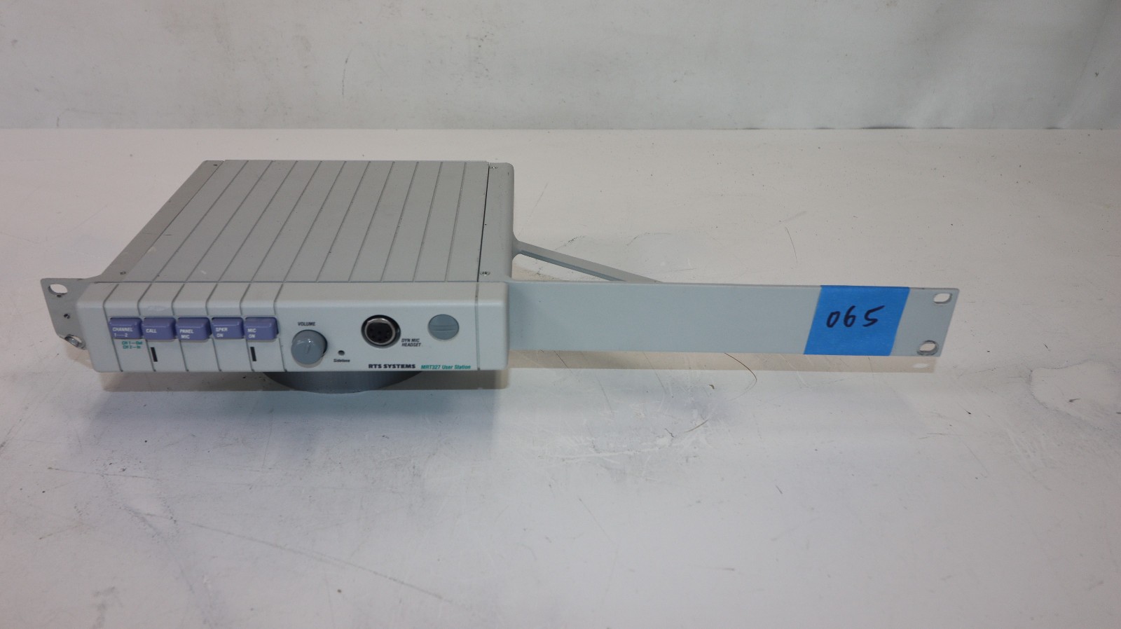 TELEX RTS SYSTEMS MRT327 USER STATION (065)