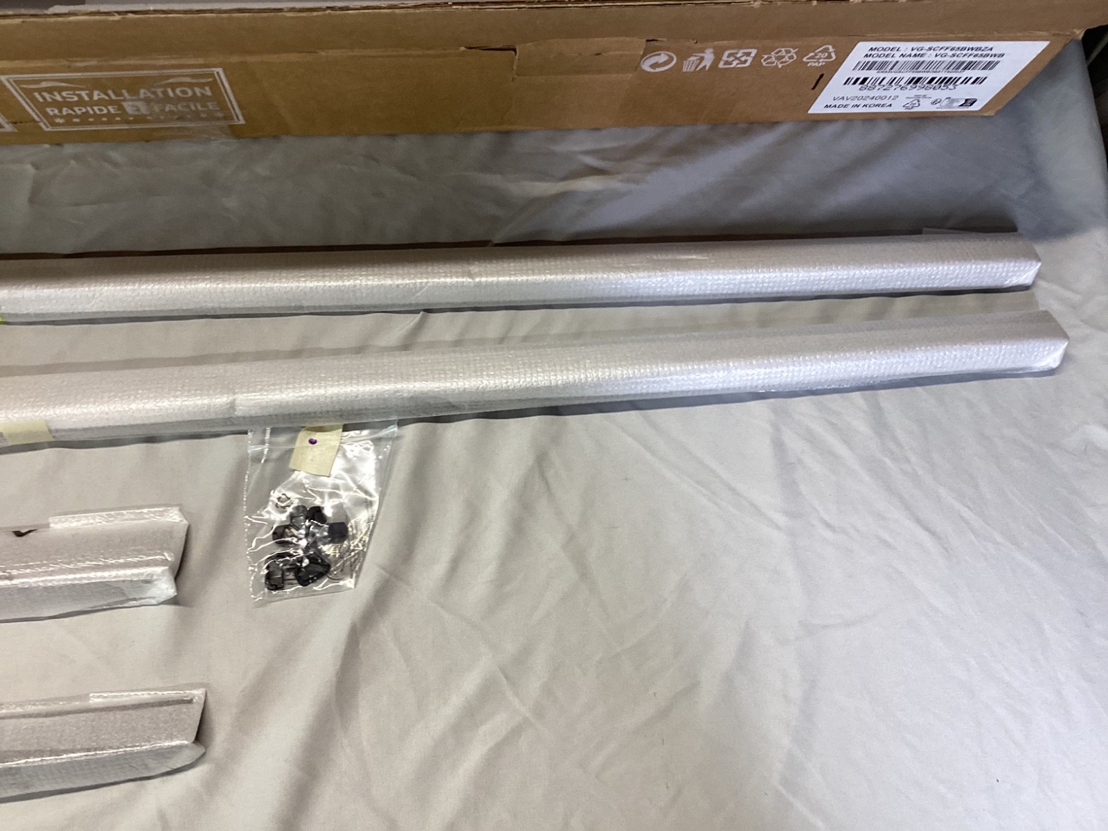 Samsung VG-SCFF65BWBZA 65" The Frame Customizable Bezel - Modern Brown