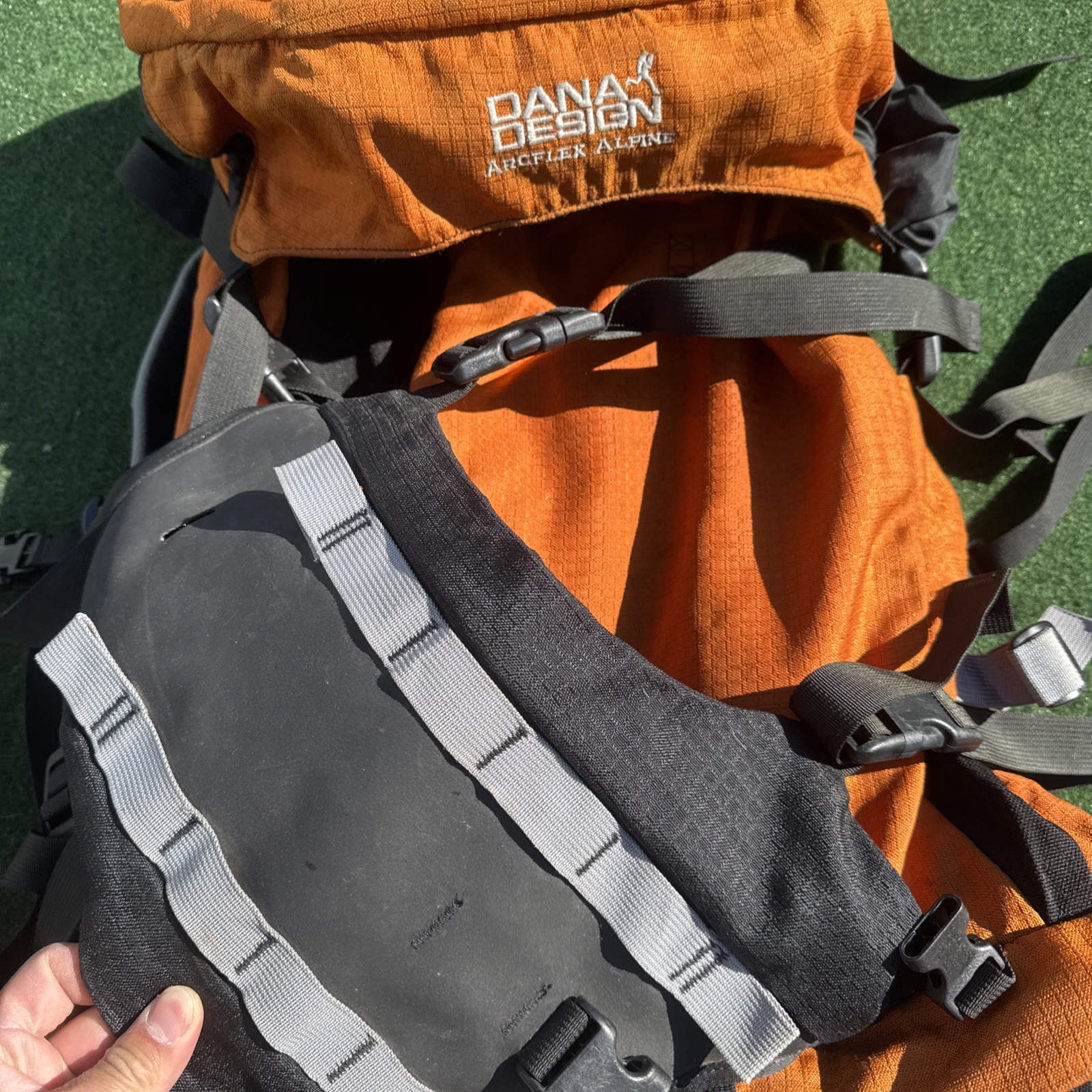 Dana Design Bozeman ArcFlex Alpine Backpack Small Orange Nice Hiking Mountaineer