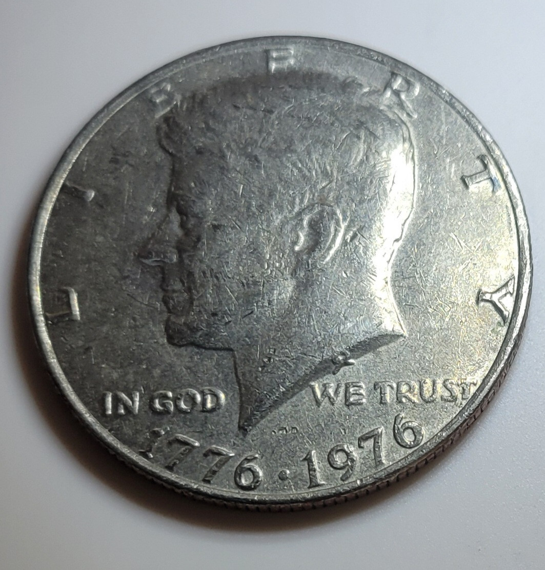 1776-1976 Kennedy Bicentennial Half Dollar Free Shipping! VG to AU