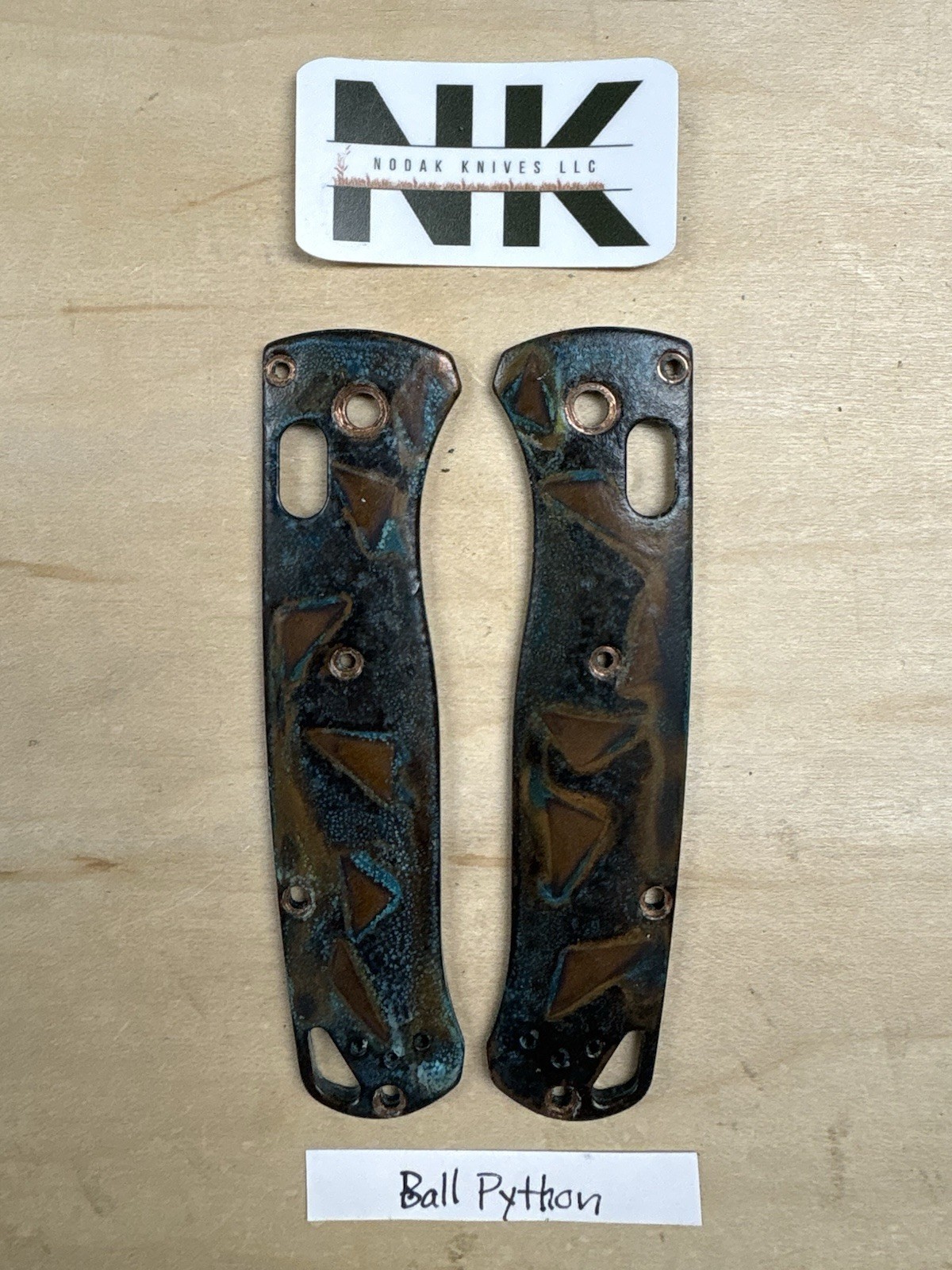 Nodak Custom “Ball Python” Shipwreck Copper Benchmade 535 Bugout Handle Scales
