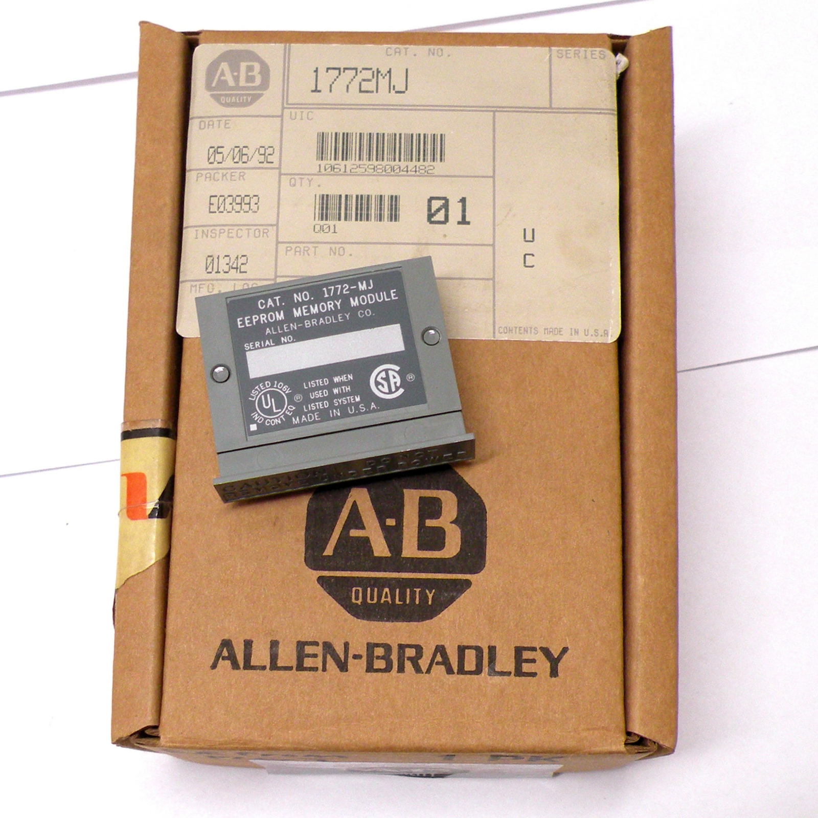 NEW IN BOX Allen Bradley EEPROM Memory Module 1772-MJ