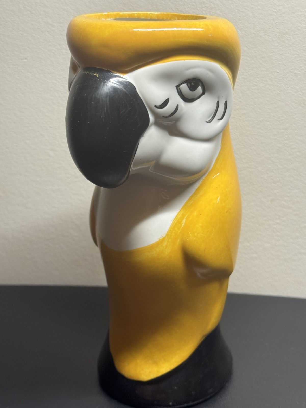 Vintage Yellow Parrot Ceramic Vase Planter Tropical Bird Figurine DW125R