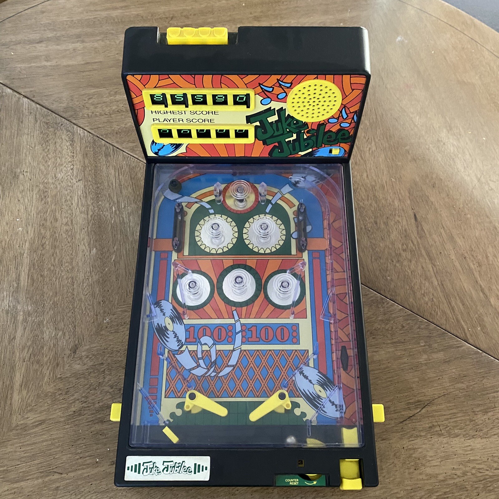 Vintage Juke Jubilee Table Top Pinball Machine Game