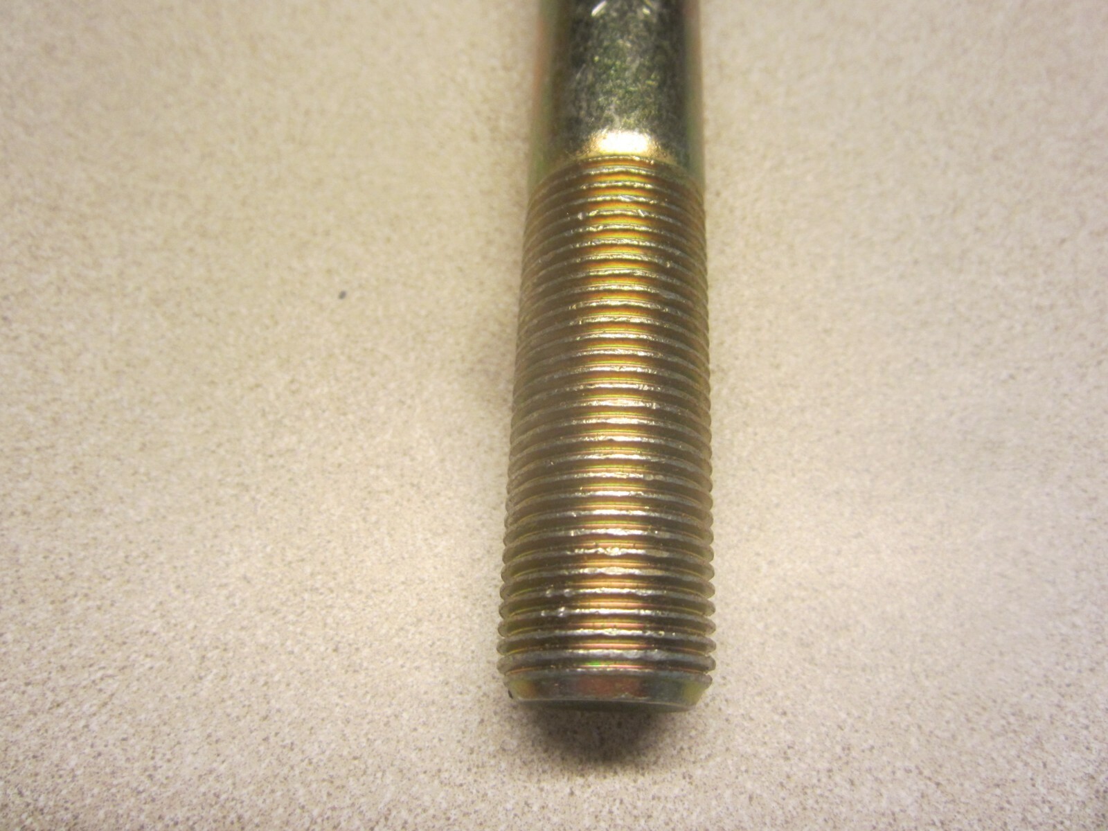 Agco 353934X1 Bolt 3/4'' x 4''