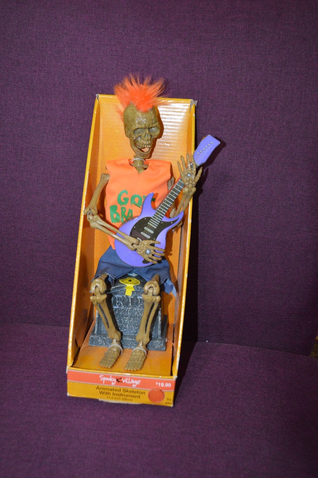 Brand NIB Spooky Village Animated Skeleton w/Instrument Plays Guitar - Works! F1