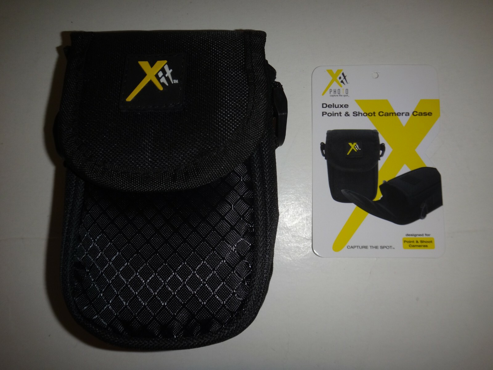 Deluxe Point & Shoot CAMERA CASE *New, Never Used*