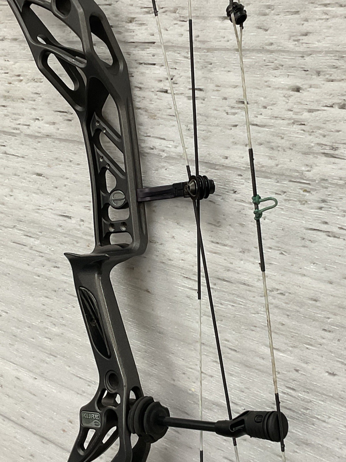 Elite Kure #65, RH In Graphite Gray