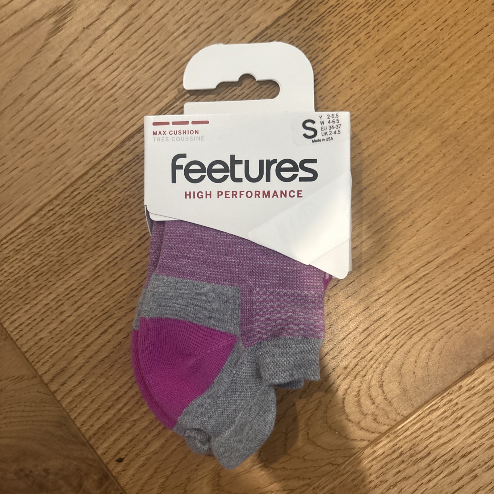 Feetures Socks High Performance Max Cushion No Show Tab Vivid Violet Small