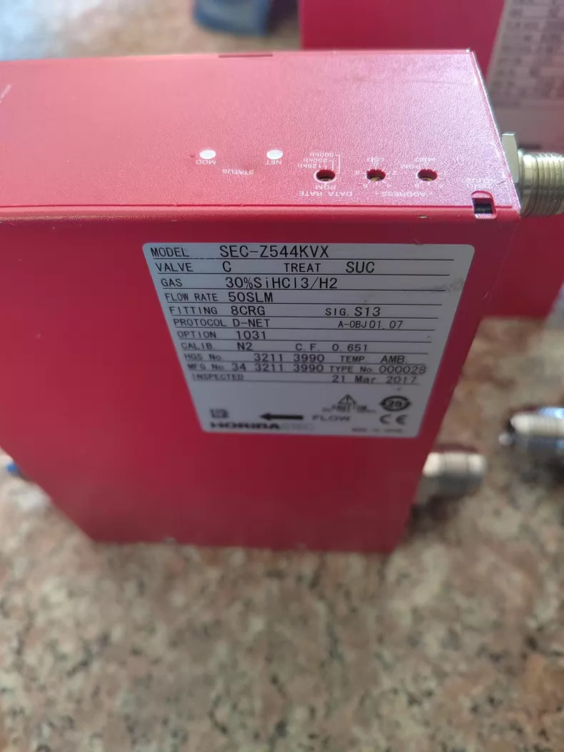 HORIBA STEC SEC-Z544KVX Flow Sensor Used 1PCS