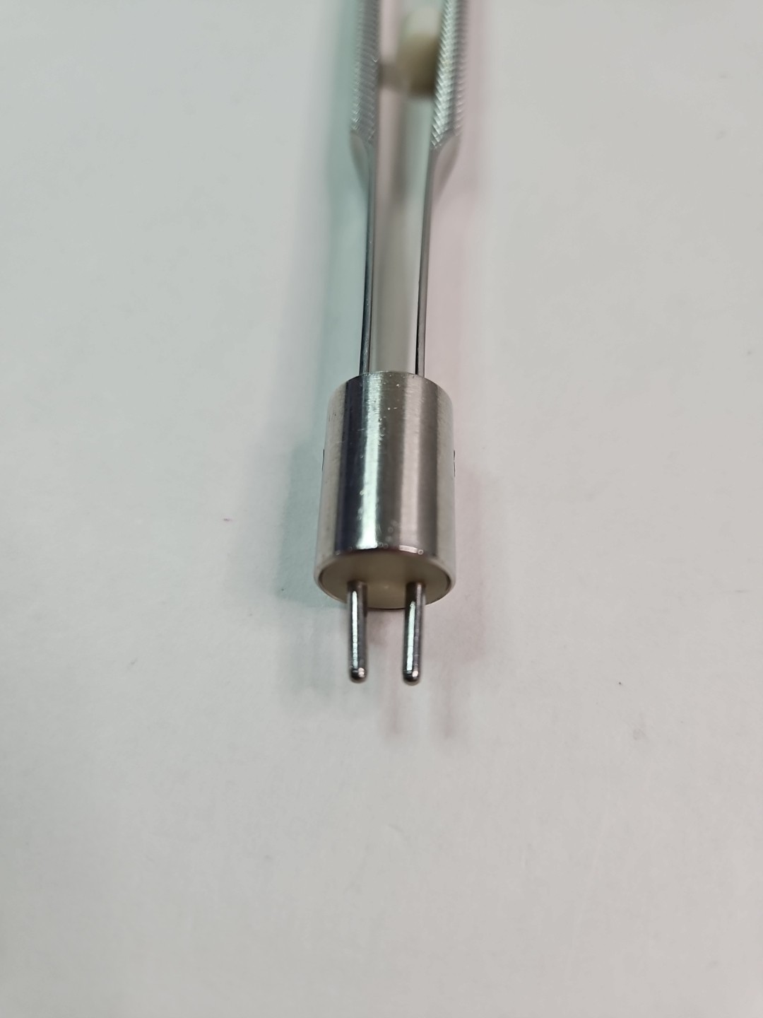 V Mueller Bipolar Forceps, 0.5mm, Turned In