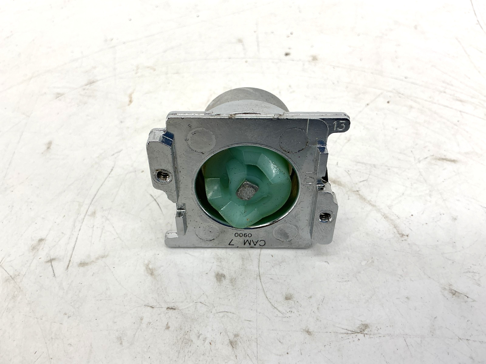 New Cutler-Hammer 10250T4067 Ser A3 Selector Switch 4Pos Maintained Uni MTG