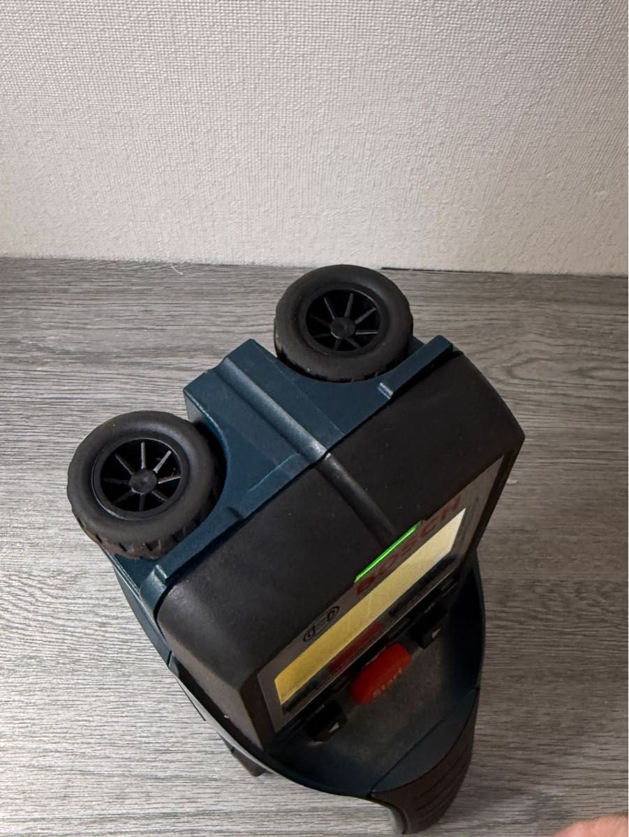 Bosch D-TECT 150 CNT Wall Scanner Concrete Detector Professional Tool w/ Case