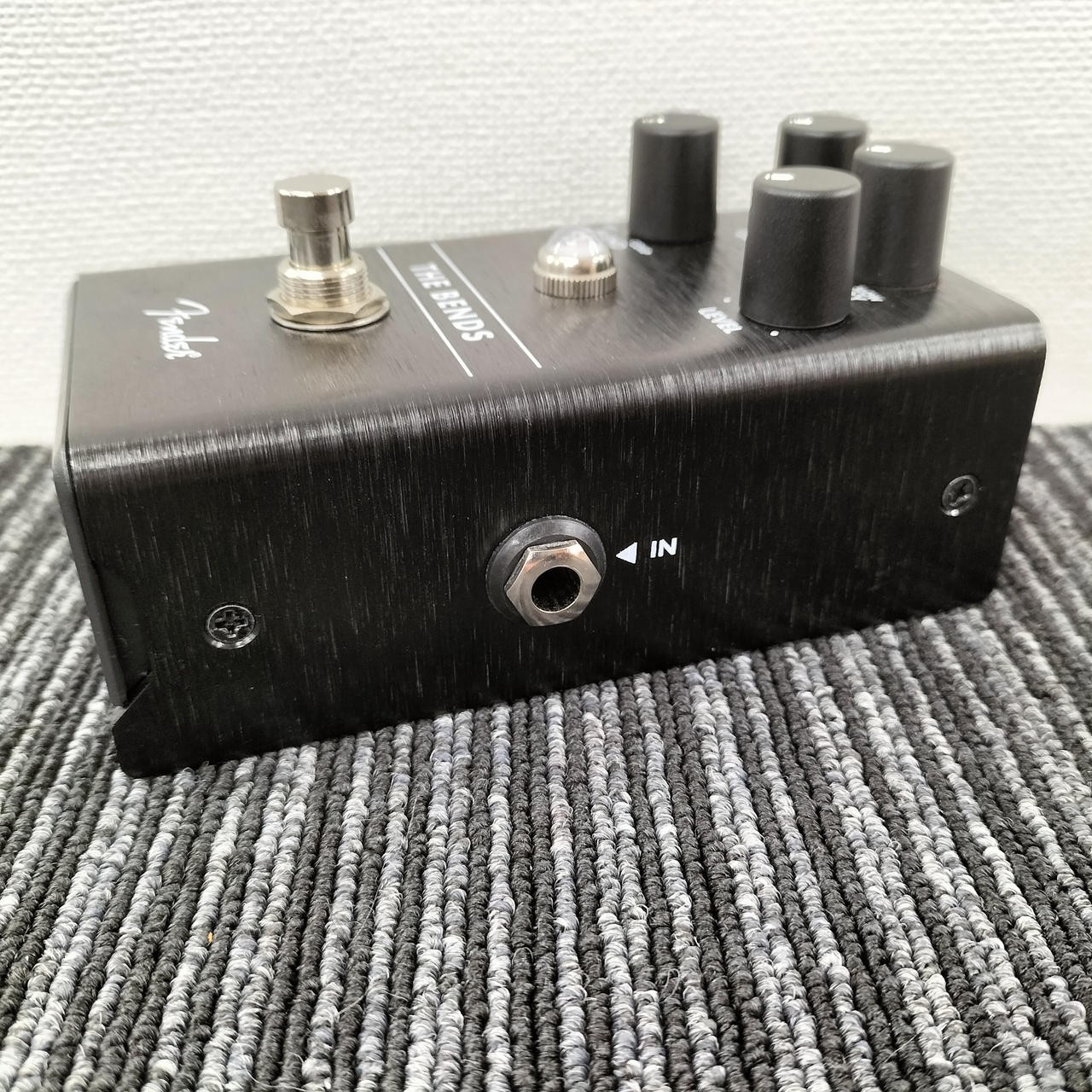 Fender Model: The Bends