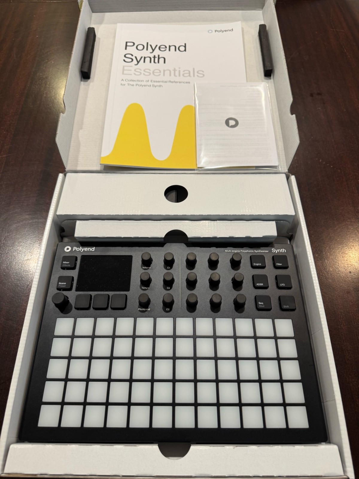 Polyend Synth Multitimbral Sound Explorer SYNTHESIZER - OPEN BOX