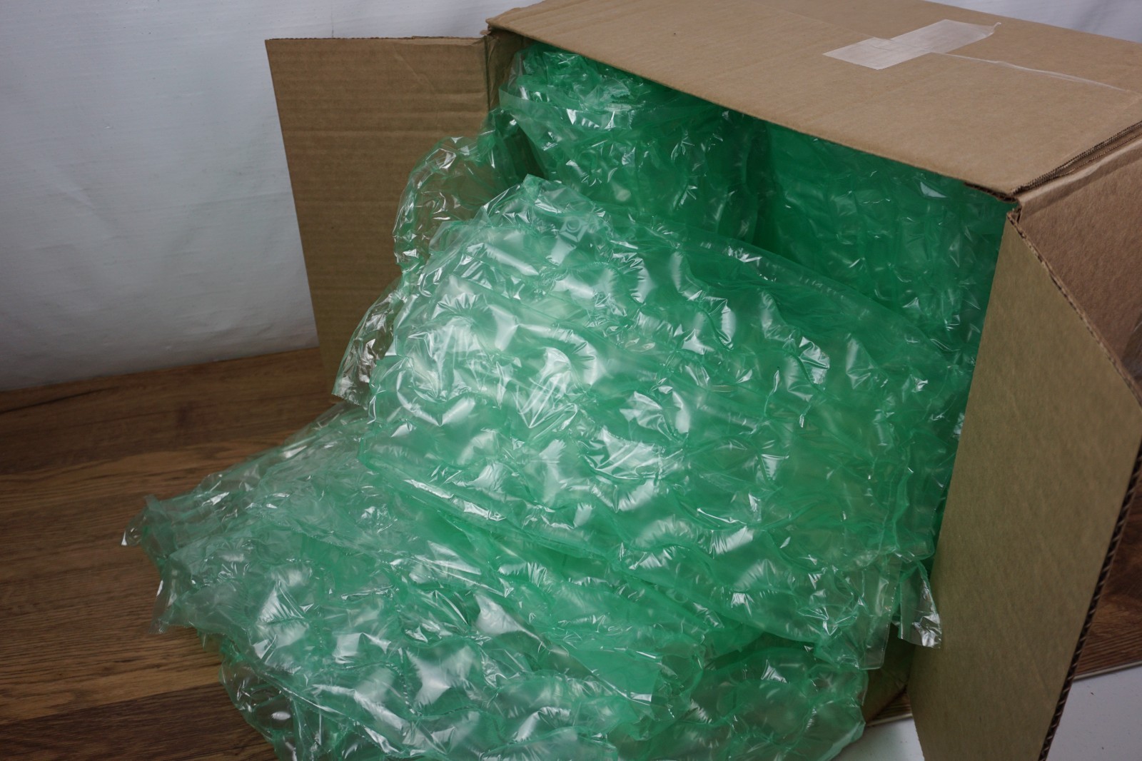 18 x 14.5 x 12.5 box of bubble cushoning