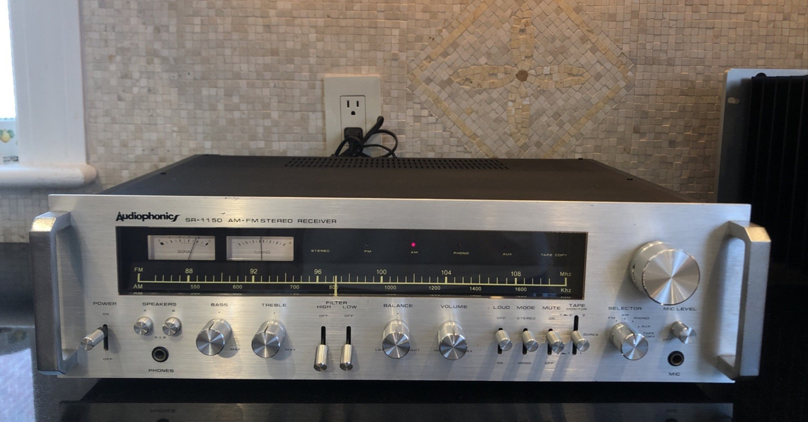 Audiophonics SR-1150 AMFM Stereo Receiver Rack Handles Perfect Working Condition
