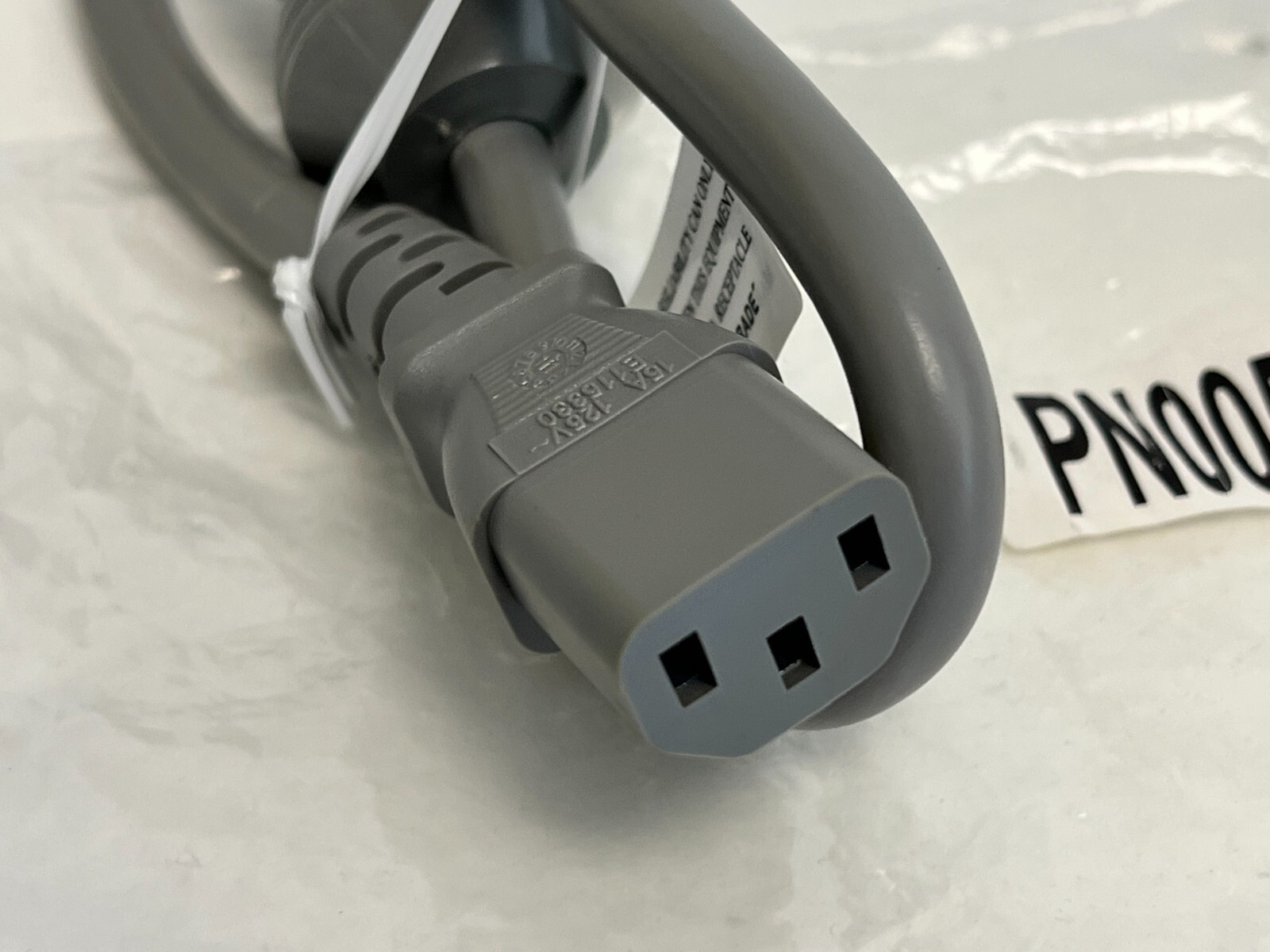 ZZ15: 005589-00 Hospital Grade Power Cable