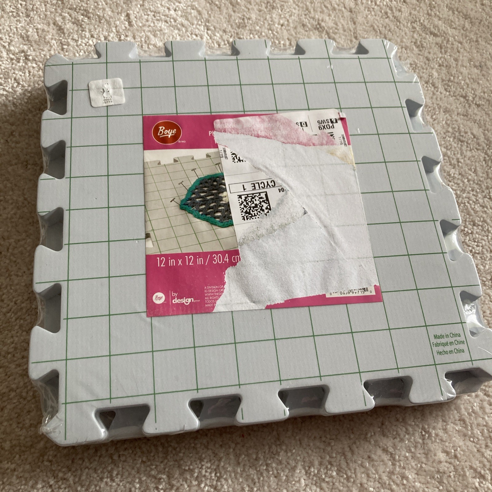 Boye Interlocking Needlepoint, Knitting, and Crochet Blocking Boards, 12" x 12"