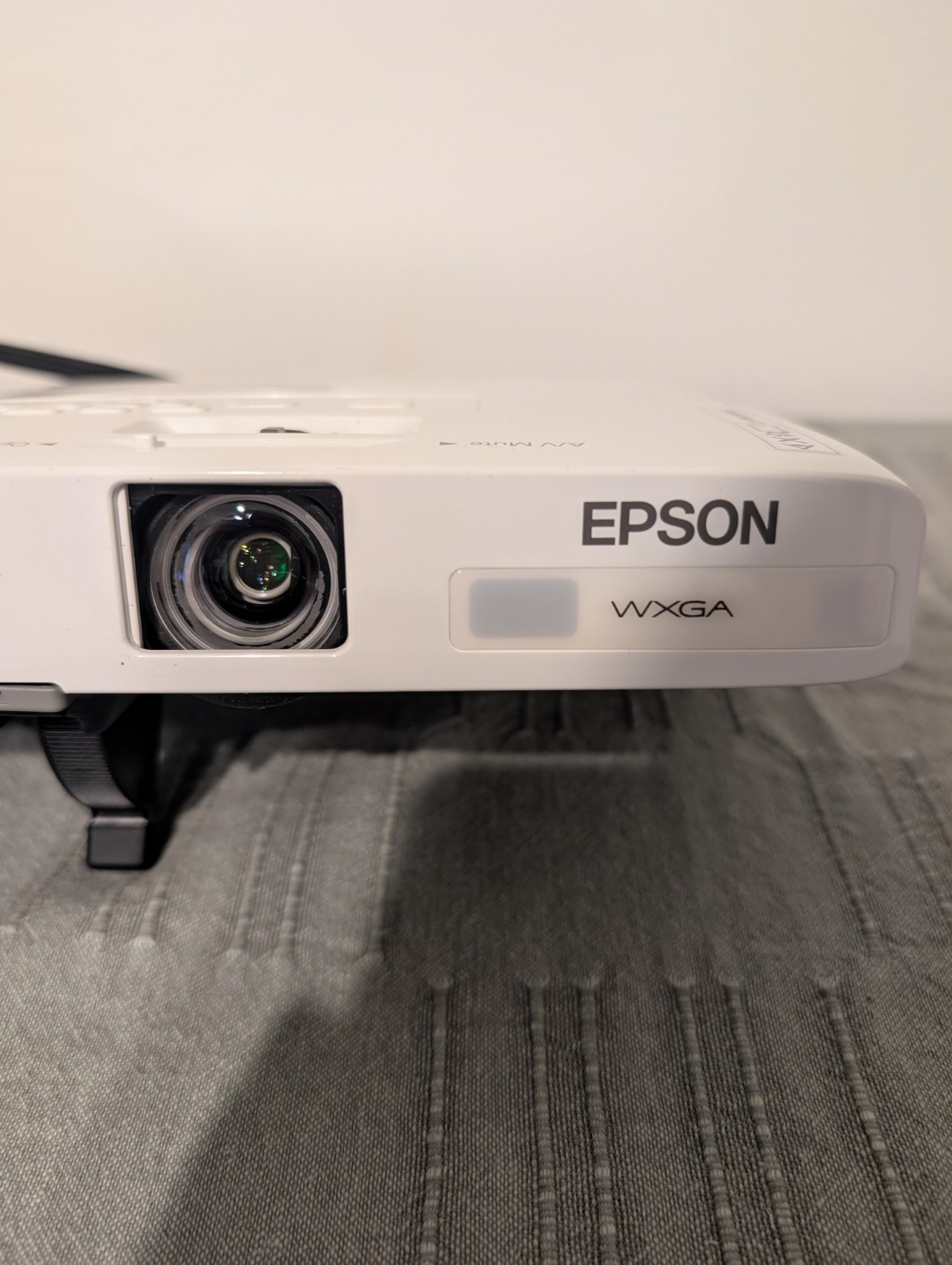 Epson PowerLite EB-1761W WXGA Projector 263 ECO Hours w/ Case Cables Tested