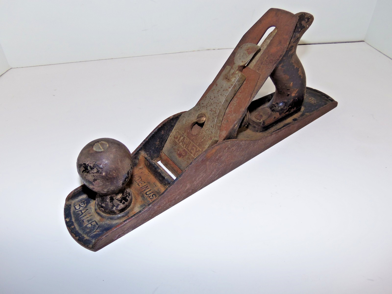 Vintage Stanley Bailey No 5 Smooth Bottom Plane Wood Tool w Angle Adjust