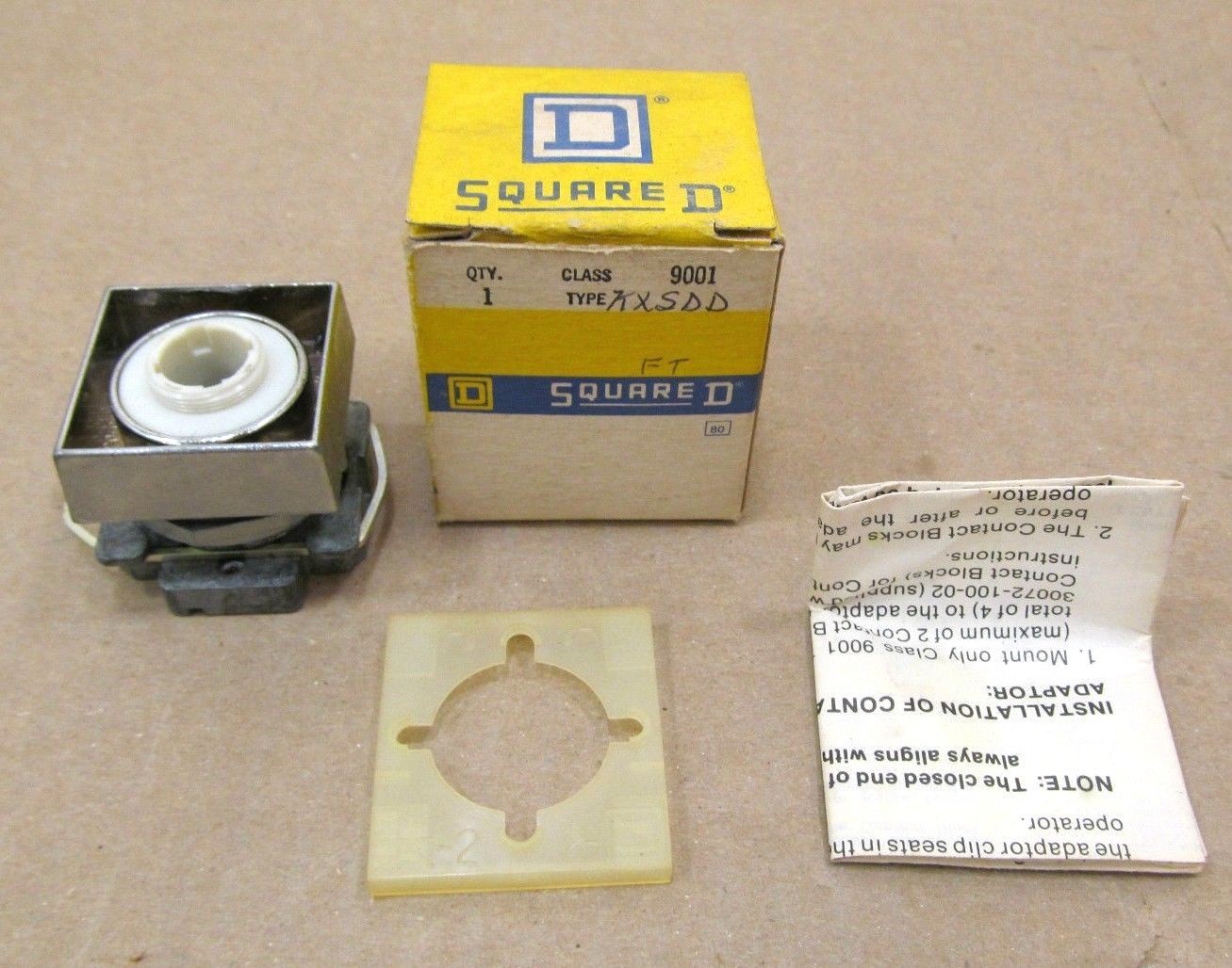 1 NIB SQUARE D 9001-KXSDD 9001KXSDD SELECTOR SWITCH OPERATOR