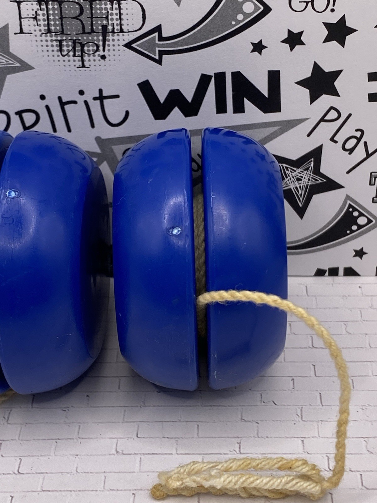 Vintage Blue Plastic Yo-Yo 77 kids by American Eagle