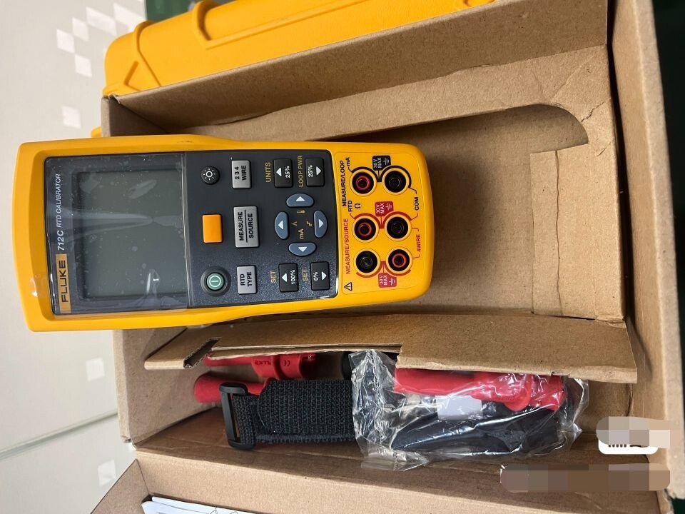 Fluke 712C Temperature Calibrator, RTD Types/Resistance