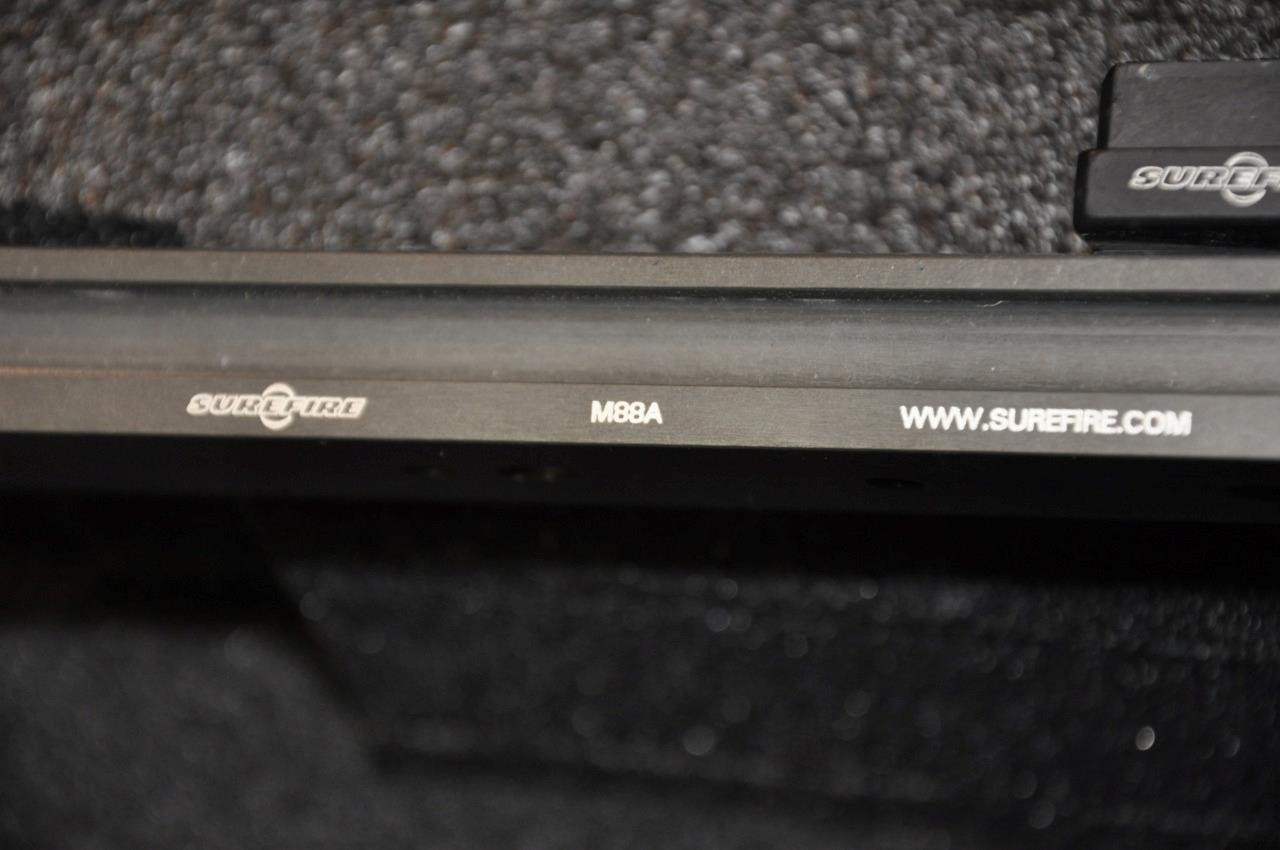 Surefire Hellfighter Light + M88A Rail