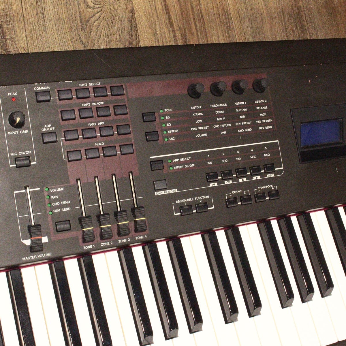 Yamaha S90XS Used