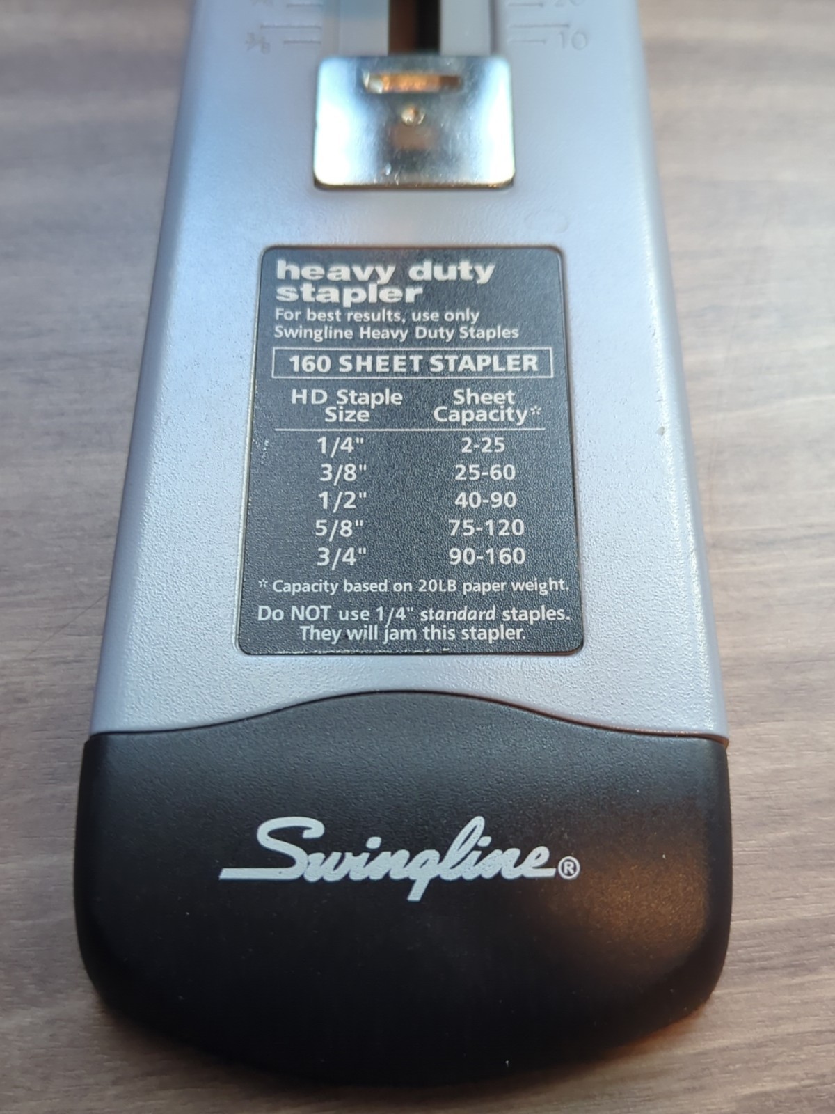 Swingline Heavy-Duty Stapler 160-Sheet Capacity 39005