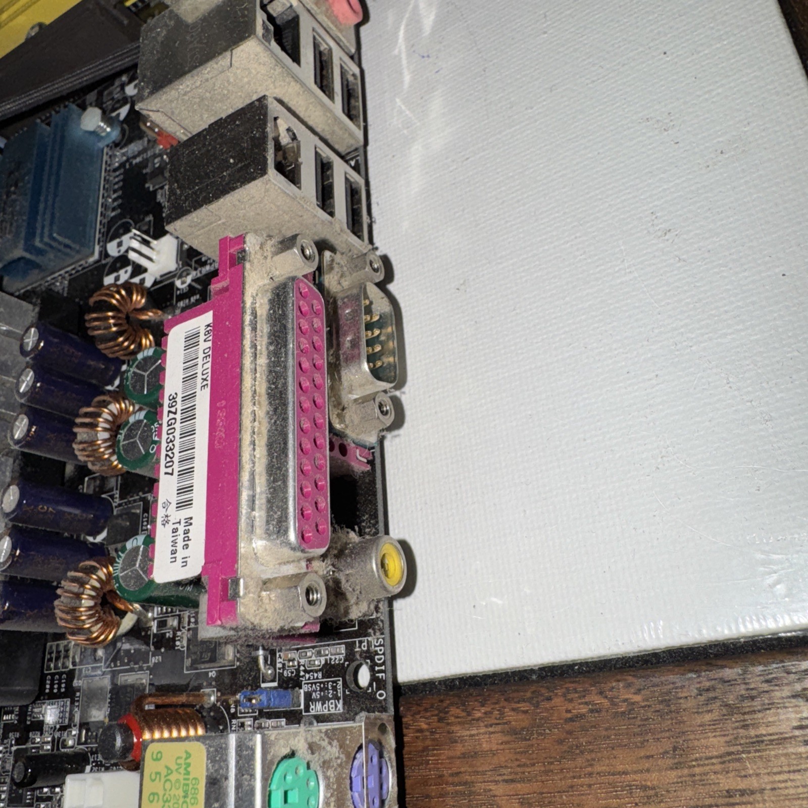 Asus K8V Deluxe socket As Pictured