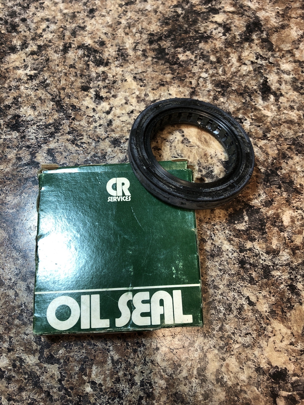 NOS SKF CR 18623 Transfer Case Output Shaft Seal Front NOK Seal Inside! F+S!