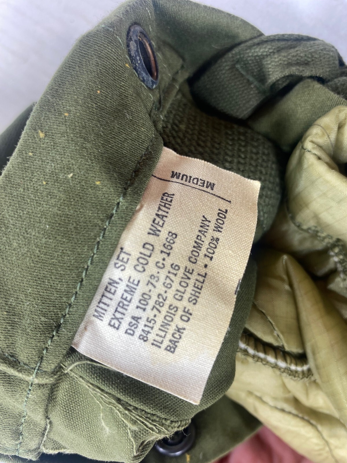 Army Arctic Mittens, New old stock Size Medium