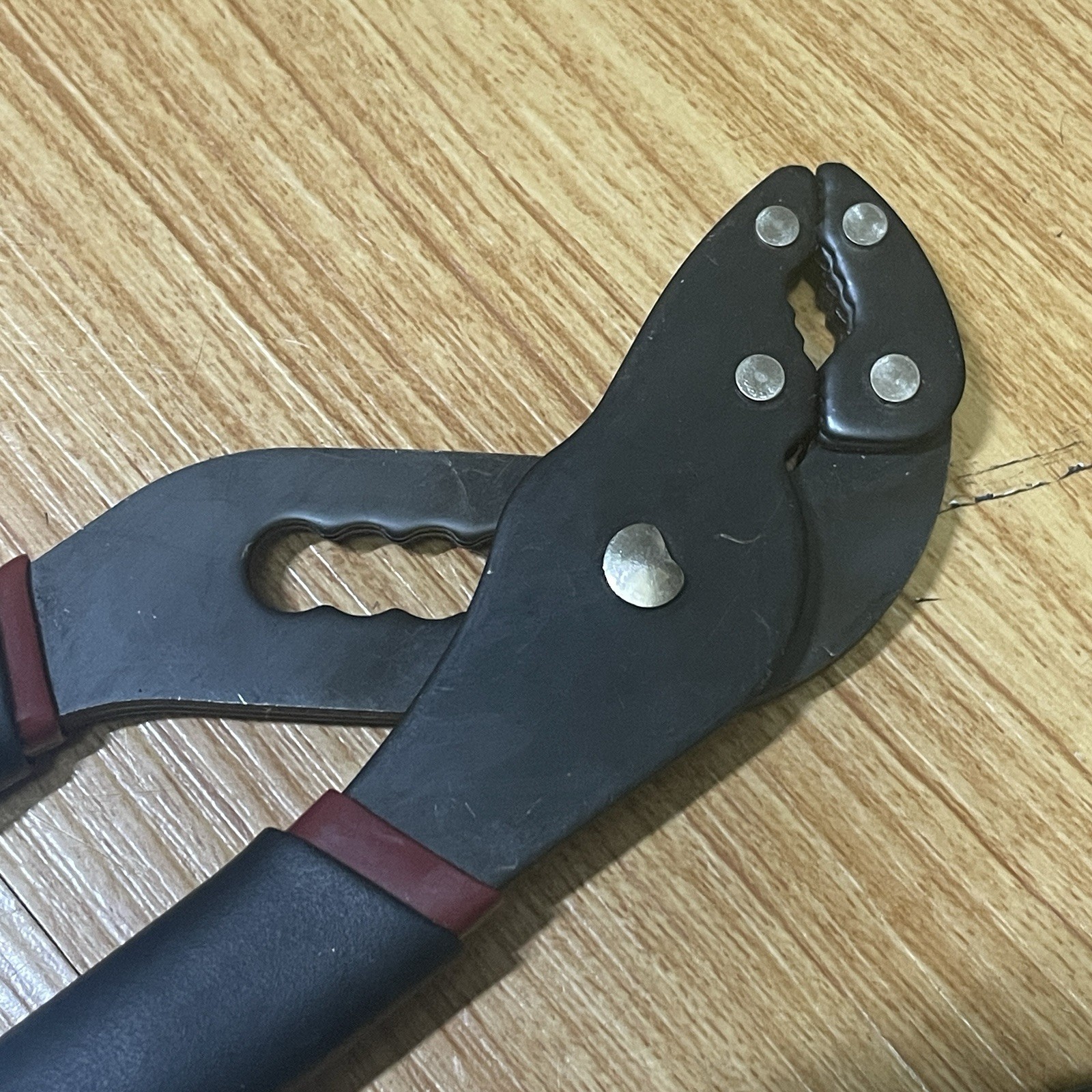 Craftsman USA Laminated 4Pc Pliers Set