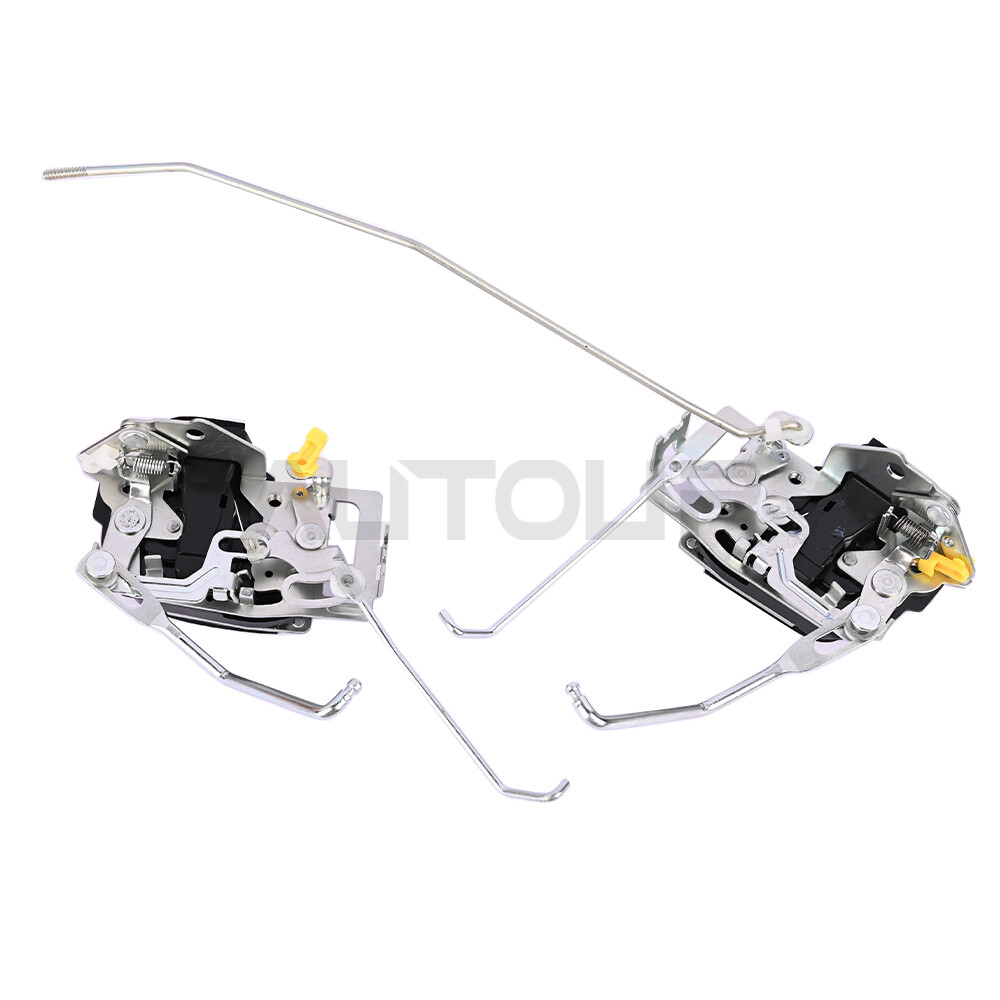 Front Driver & Passenger Side Door Latch Lock For 98-04 Toyota Tacoma 4-Door
