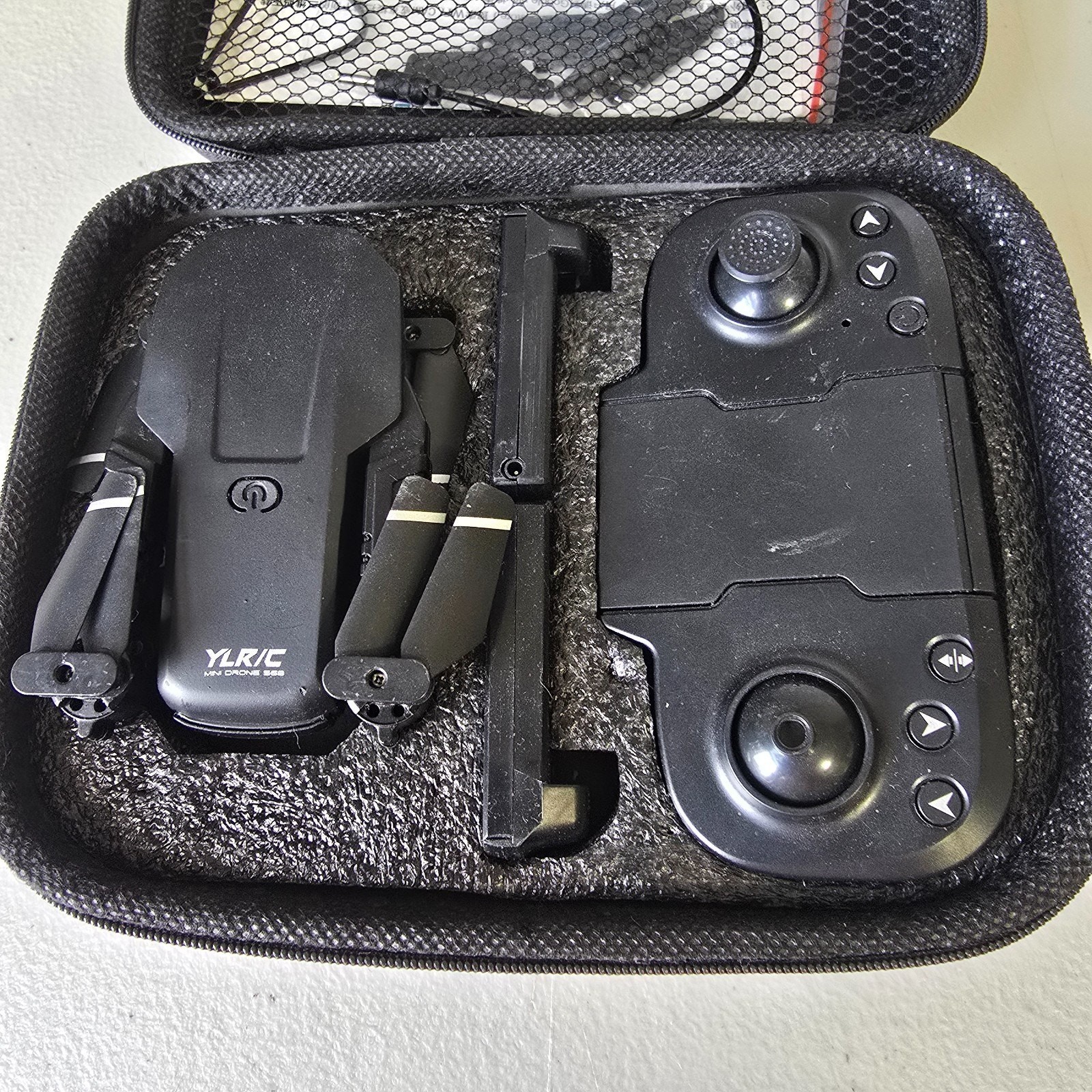 JLR/C S68 Mini Drone Foldable Remote Control W/ Case, Charger & 3 Batteries