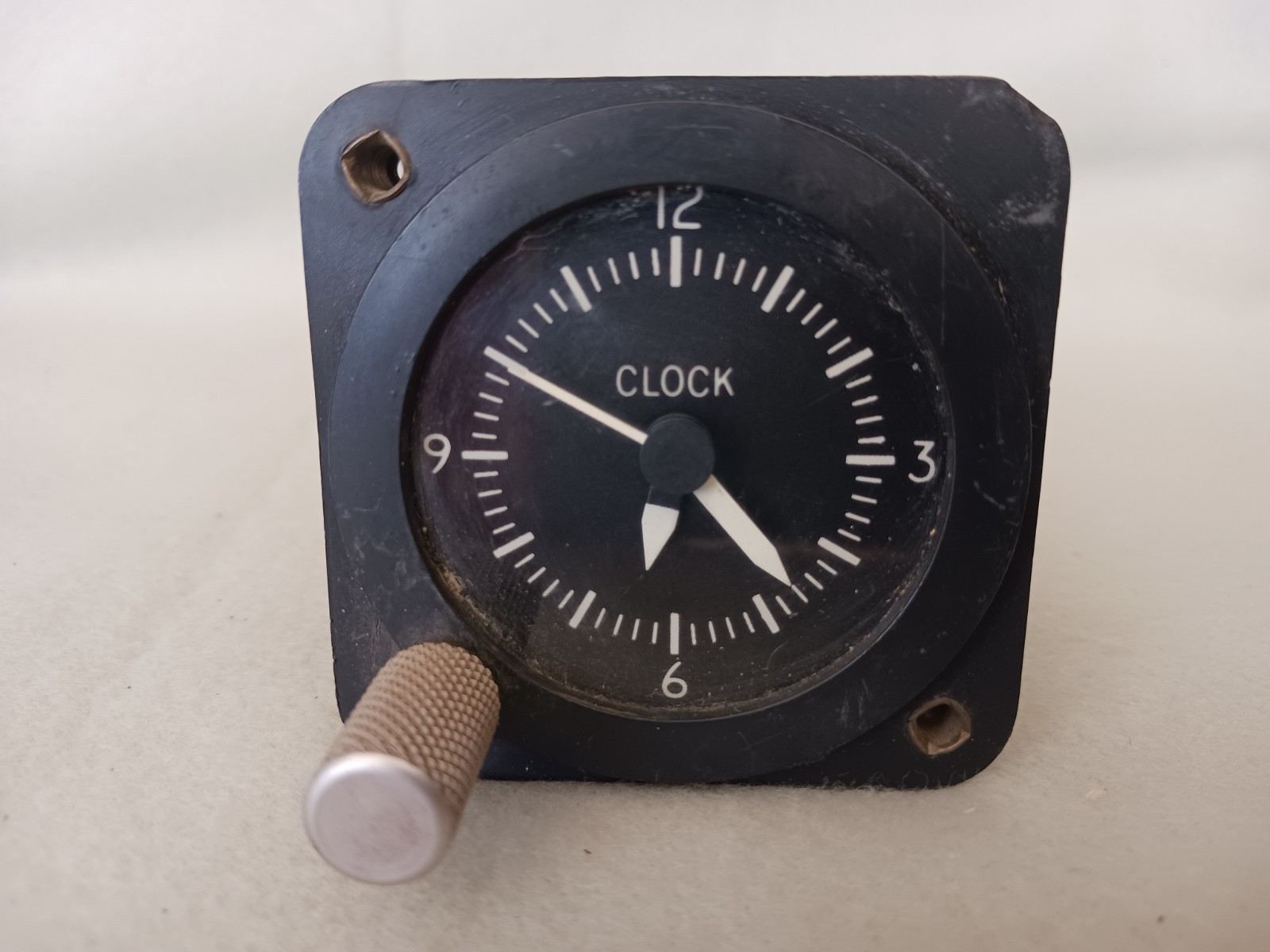 Cessna Clock Indicator C664508-0102