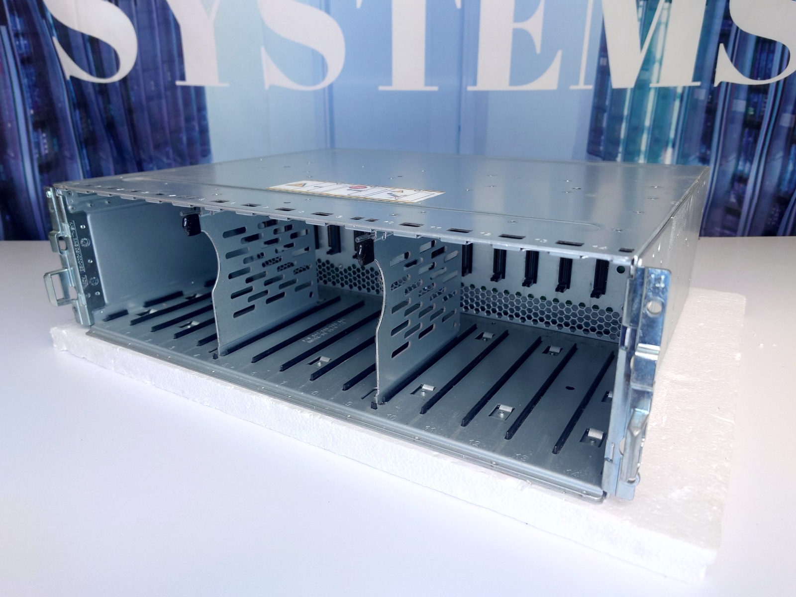 EMC VNX 15 Bay Disk Enclosure Disk Array - Dual Controllers - KTN-STL3 NO HDD