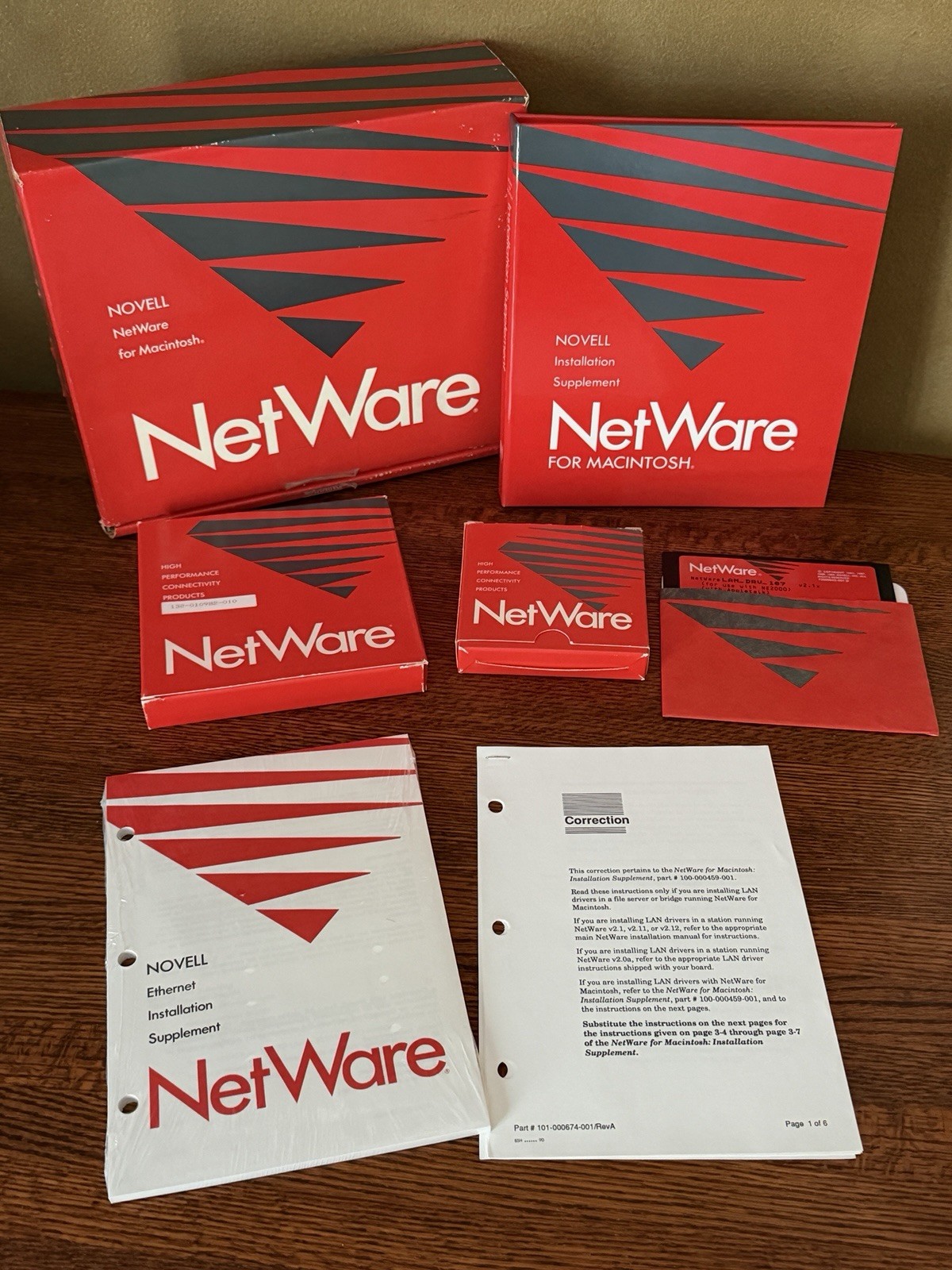 Vintage Novell NetWare for Macintosh Version 1.0 software kit W/ Box Floppy Disc