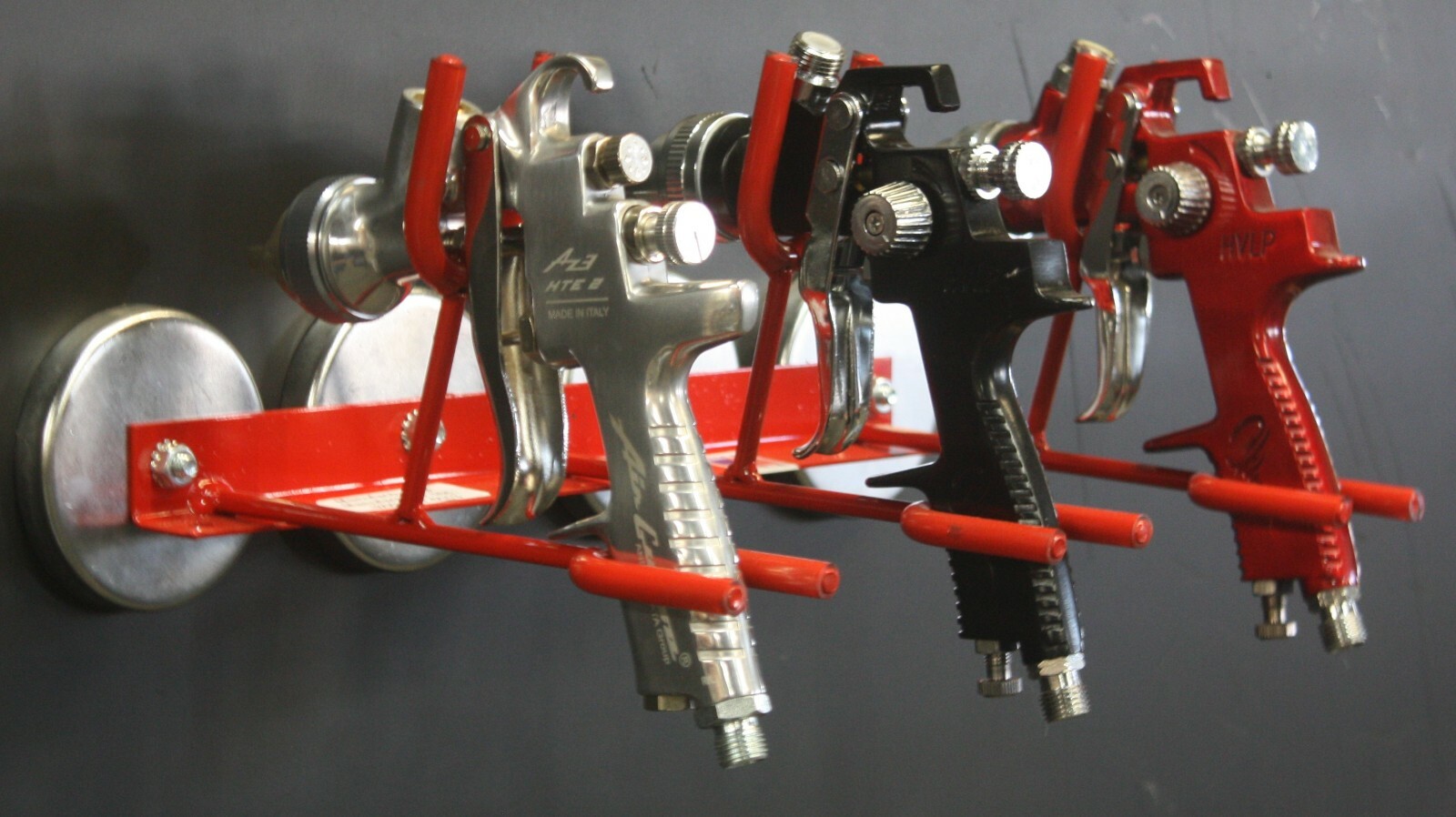 3 PLACE MAGNETIC SPRAY GUN HOLDER BINKS SATA AUTO PAINT AUTO BODY MADE IN USA 3M