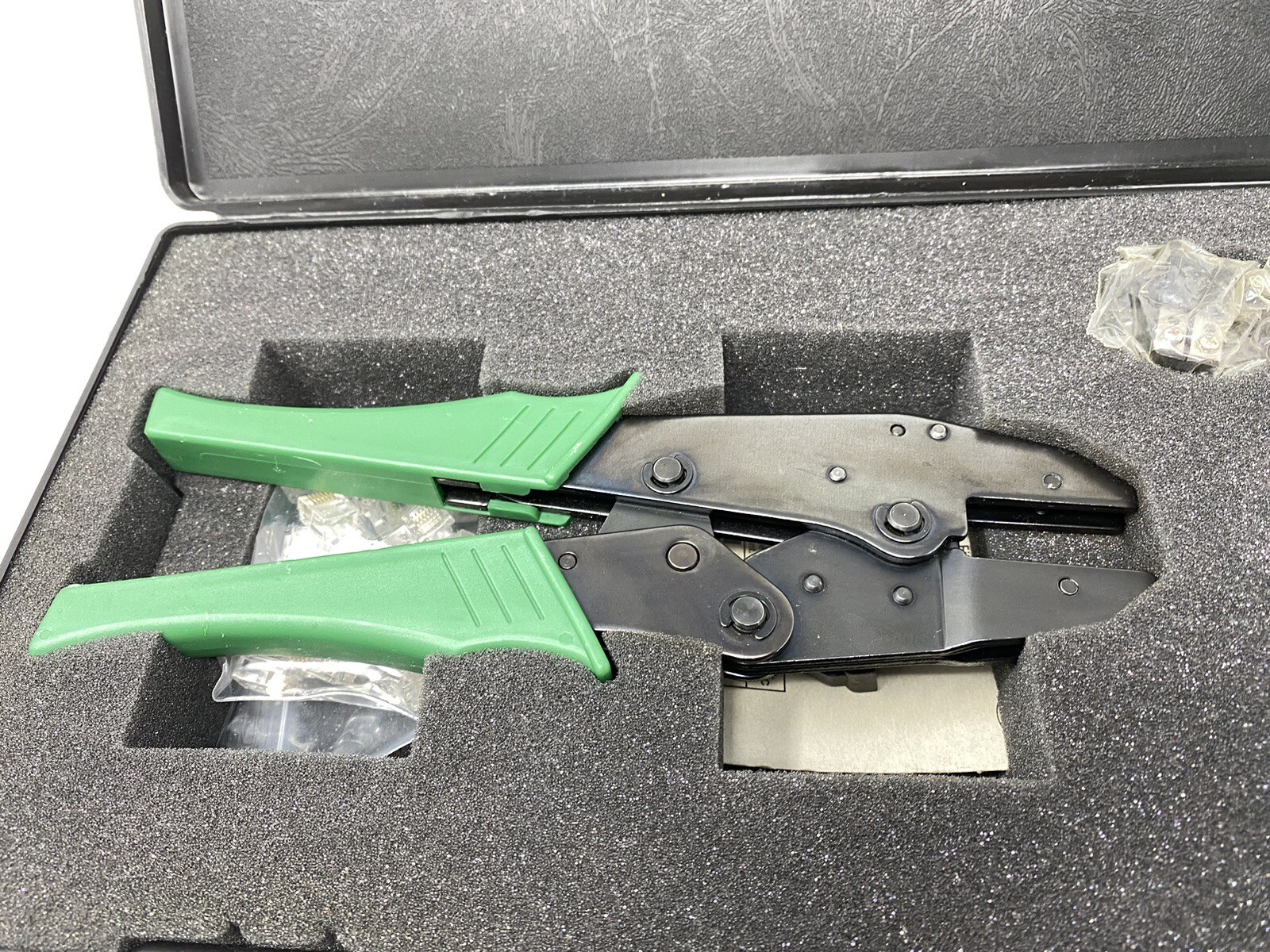 Greenlee 46001 Data Voice CAT 5 Data / Voice Kit Excellent Condition!