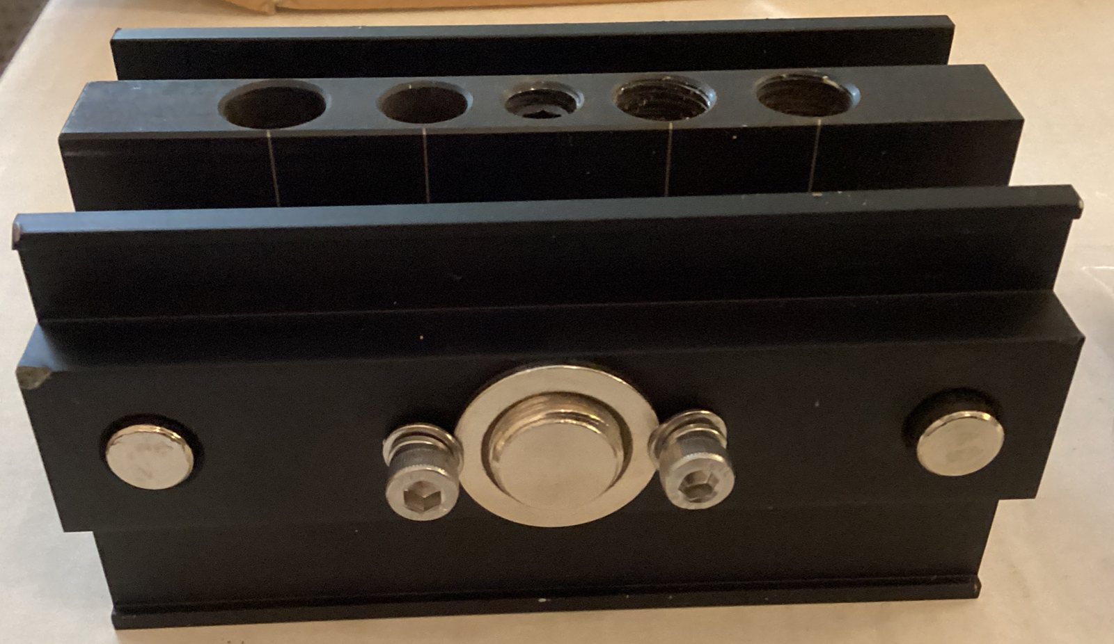 Self-Centering Doweling Jig - Open Box W/ 6 Piece Bushing Set