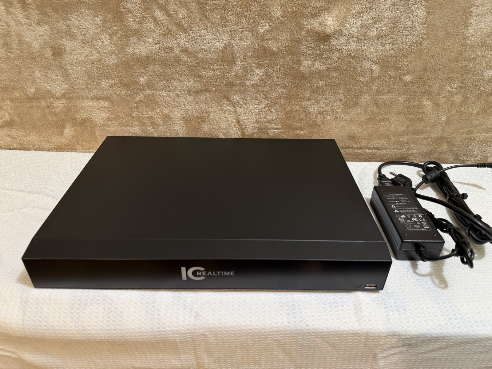 IC Realtime HDVR-MX0808-1U4K-AI1  Seagate 4TB